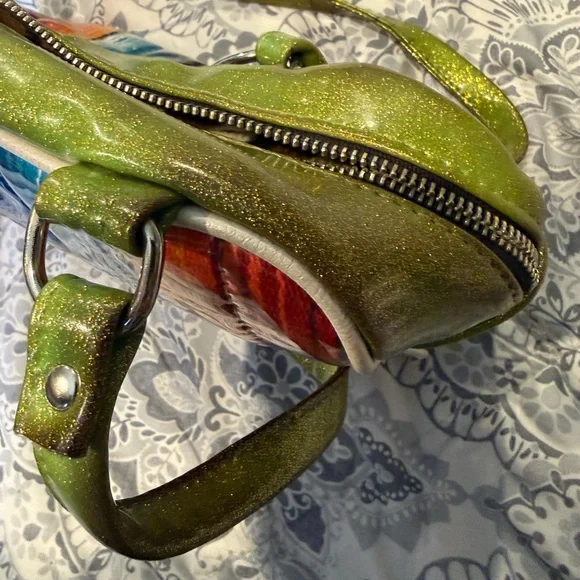 Trophy Queen Mexican Blanket Bag - Picture 6 of 8